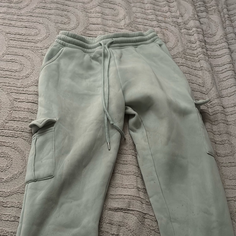 Green sweat cargo pants